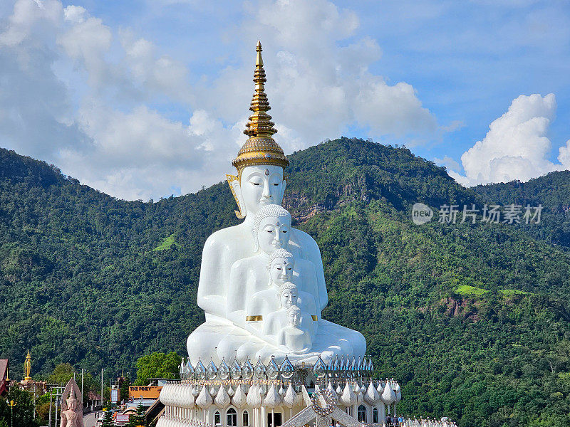 Wat Phra That Pha Son Kaew，泰国碧差汶省Khao Kho区